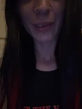 Snapshot of MissMidnightUK chatting on 05-16-26, 12:07 MissMidnightUK online show from 05-16-26, 12:07