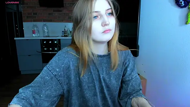 princessaalicc online show from 03-01-25, 04:44