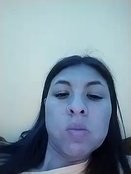 Snapshot of maria_lasexy chatting on 12-18-24, 04:09 maria lasexy online show from 12-18-24, 04:09