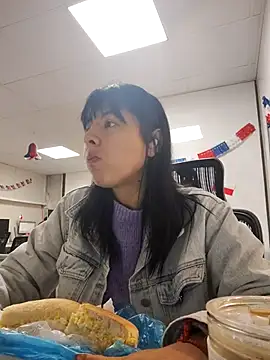 Snapshot of maria_lasexy chatting on 09-16-25, 12:06 maria lasexy online show from 09-16-25, 12:06