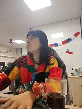 Snapshot of maria_lasexy chatting on 09-17-25, 11:56 maria lasexy online show from 09-17-25, 11:56