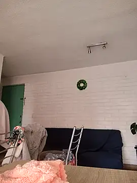 Snapshot of maria_lasexy chatting on 09-20-25, 05:36 maria lasexy online show from 09-20-25, 05:36