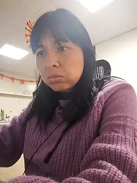 Snapshot of maria_lasexy chatting on 10-24-25, 01:51 maria lasexy online show from 10-24-25, 01:51