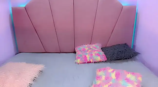 Snapshot of Jadeyourqueen chatting on 12-14-24, 12:55 Jadeyourqueen online show from 12-14-24, 12:55