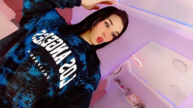 Snapshot of Jadeyourqueen chatting on 01-04-25, 06:30 Jadeyourqueen online show from 01-04-25, 06:30