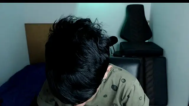 Snapshot of Zack_Kingg chatting on 02-26-26, 03:44 Zack Kingg online show from 02-26-26, 03:44