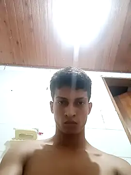 Snapshot of wolf_james123 chatting on 01-03-25, 04:27 wolf james123 online show from 01-03-25, 04:27