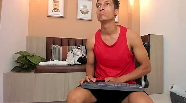 Snapshot of wolf_james123 chatting on 01-31-25, 11:24 wolf james123 online show from 01-31-25, 11:24