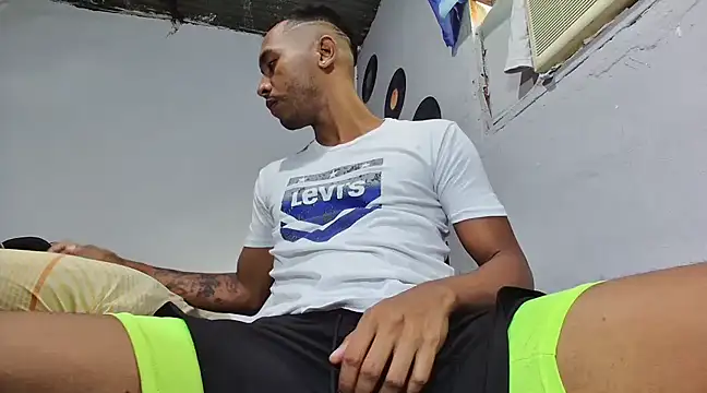 Snapshot of jeffblack2 chatting on 02-13-25, 01:26 jeffblack2 online show from 02-13-25, 01:26