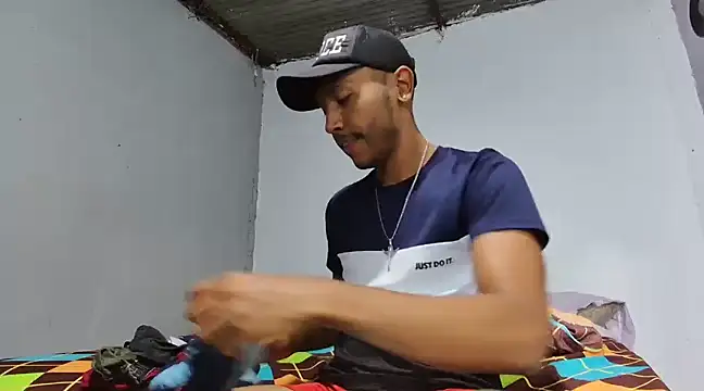 Snapshot of jeffblack2 chatting on 02-21-25, 12:28 jeffblack2 online show from 02-21-25, 12:28