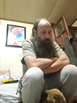 Snapshot of Beyond1978 chatting on 12-16-25, 06:51 Beyond1978 online show from 12-16-25, 06:51