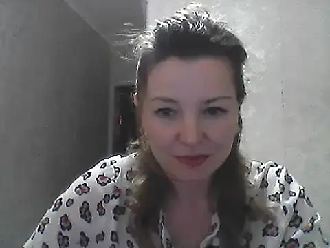 Snapshot of VselenaSun402 chatting on 01-10-25, 09:55 VselenaSun402 online show from 01-10-25, 09:55