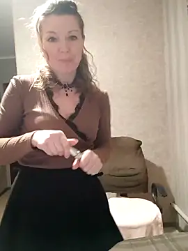 Snapshot of VselenaSun402 chatting on 02-18-25, 12:17 VselenaSun402 online show from 02-18-25, 12:17