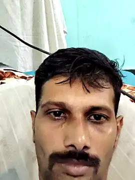 Snapshot of Tamildickxxx chatting on 12-10-24, 10:28 Tamildickxxx online show from 12-10-24, 10:28