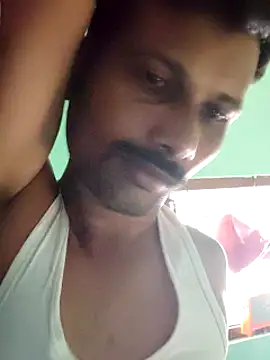 Snapshot of Tamildickxxx chatting on 12-22-24, 09:33 Tamildickxxx online show from 12-22-24, 09:33