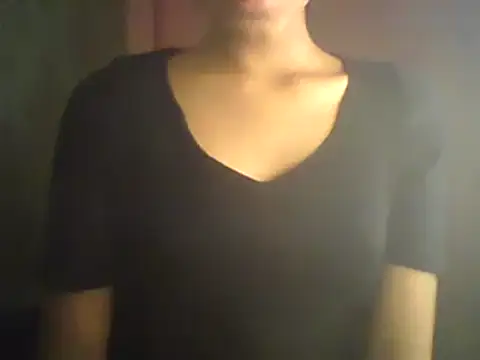 Snapshot of Chandani-Love chatting on 02-22-25, 05:13 Chandani-Love online show from 02-22-25, 05:13