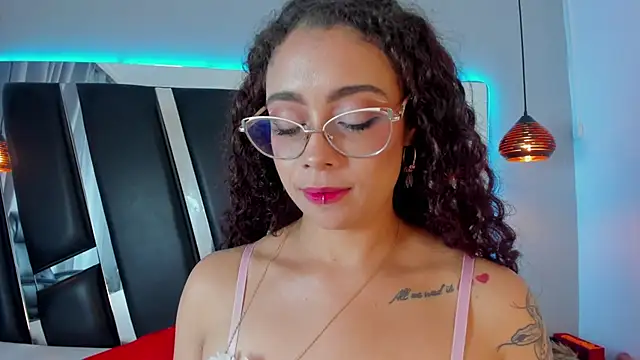 antonelllepiercee online show from 01-12-25, 05:33