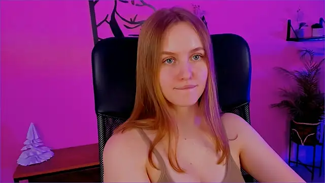 Snapshot of KellyPoter chatting on 12-20-24, 06:45 KellyPoter online show from 12-20-24, 06:45