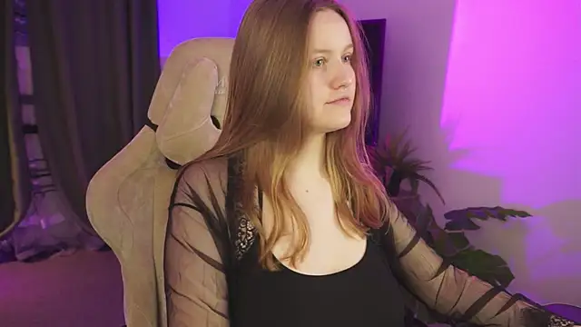 Snapshot of KellyPoter chatting on 09-09-25, 09:53 KellyPoter online show from 09-09-25, 09:53