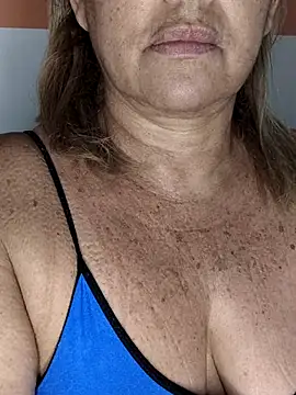 Snapshot of Kasandra_Ho chatting on 01-26-25, 06:28 Kasandra Ho online show from 01-26-25, 06:28