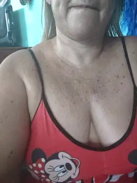 Snapshot of Kasandra_Ho chatting on 02-11-25, 06:22 Kasandra Ho online show from 02-11-25, 06:22