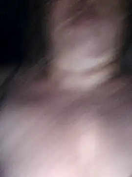 Snapshot of Kasandra_Ho chatting on 02-18-25, 01:10 Kasandra Ho online show from 02-18-25, 01:10