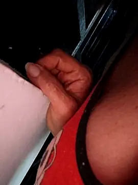 Snapshot of Kasandra_Ho chatting on 02-21-25, 01:33 Kasandra Ho online show from 02-21-25, 01:33