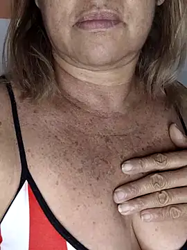 Snapshot of Kasandra_Ho chatting on 02-25-25, 08:36 Kasandra Ho online show from 02-25-25, 08:36