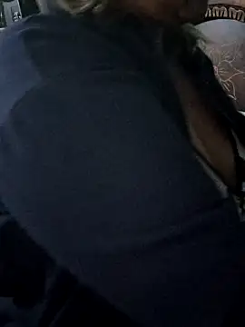 Snapshot of Kasandra_Ho chatting on 03-07-25, 12:34 Kasandra Ho online show from 03-07-25, 12:34