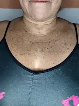 Snapshot of Kasandra_Ho chatting on 09-16-25, 01:39 Kasandra Ho online show from 09-16-25, 01:39