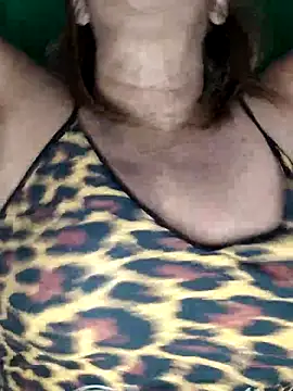 Snapshot of Kasandra_Ho chatting on 09-25-25, 01:42 Kasandra Ho online show from 09-25-25, 01:42