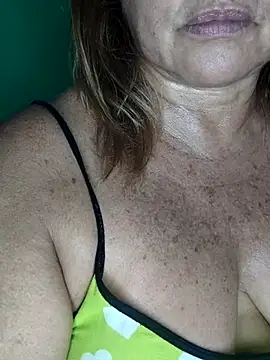 Snapshot of Kasandra_Ho chatting on 11-09-25, 02:21 Kasandra Ho online show from 11-09-25, 02:21