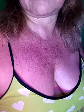 Snapshot of Kasandra_Ho chatting on 11-23-25, 07:41 Kasandra Ho online show from 11-23-25, 07:41