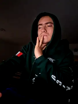 dragon1006 online show from 02-10-25, 04:08