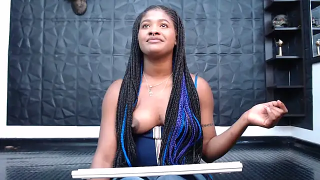 Snapshot of Hanna_Fox_69 chatting on 02-06-25, 05:46 Hanna Fox 69 online show from 02-06-25, 05:46