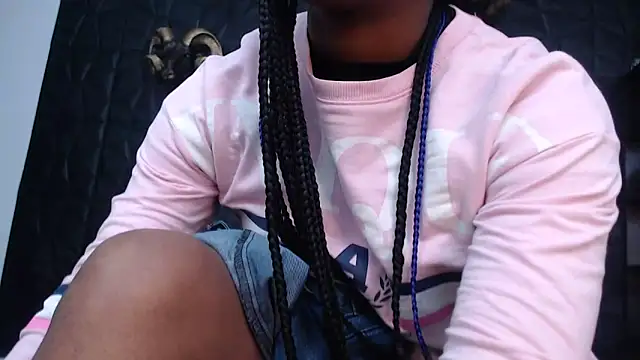 Snapshot of Hanna_Fox_69 chatting on 03-15-25, 05:30 Hanna Fox 69 online show from 03-15-25, 05:30