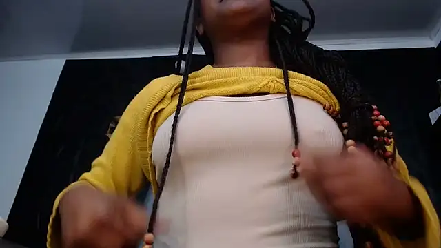 Snapshot of Hanna_Fox_69 chatting on 09-15-25, 06:24 Hanna Fox 69 online show from 09-15-25, 06:24