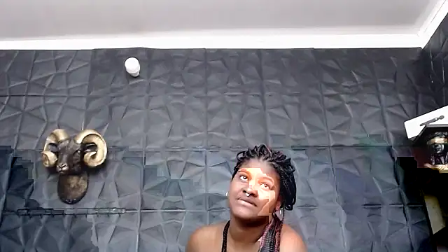 Snapshot of Hanna_Fox_69 chatting on 11-12-25, 02:06 Hanna Fox 69 online show from 11-12-25, 02:06