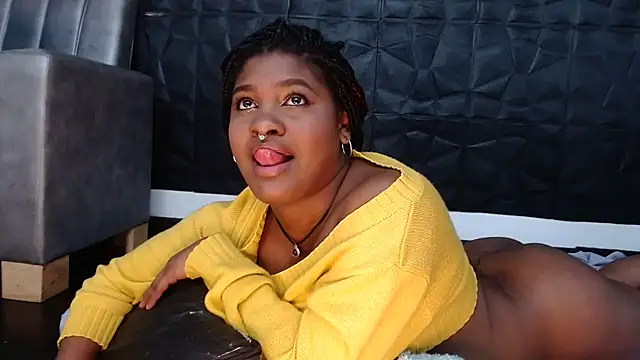 Snapshot of Hanna_Fox_69 chatting on 11-22-25, 06:12 Hanna Fox 69 online show from 11-22-25, 06:12