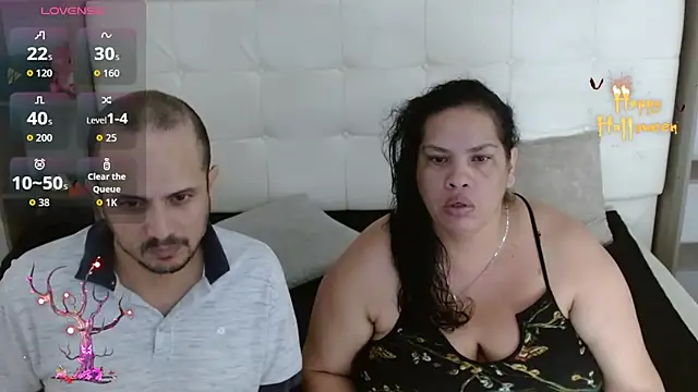 Snapshot of Candy_and_Jh0n chatting on 10-23-25, 04:12 Candy and Jh0n online show from 10-23-25, 04:12