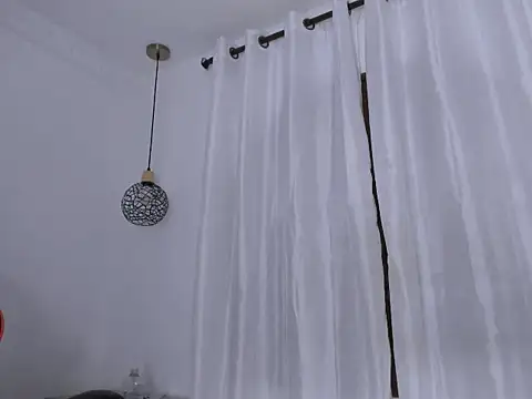 Fernanda brown18 online show from 11-22-25, 08:35