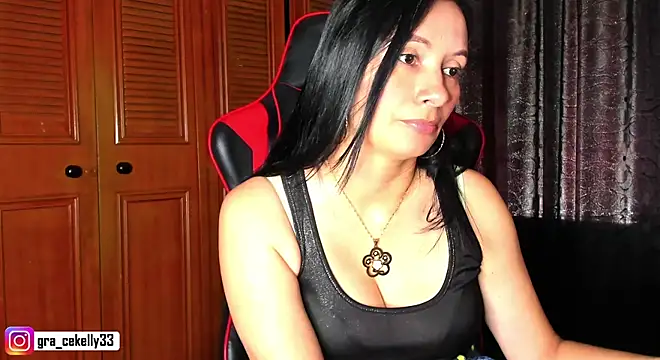 gracekelly12 online show from 01-19-25, 04:04