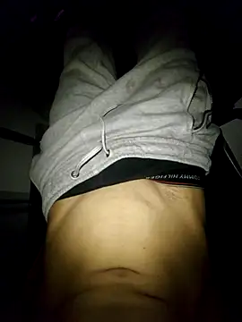 Snapshot of Deniell-01 chatting on 09-12-25, 07:14 Deniell-01 online show from 09-12-25, 07:14