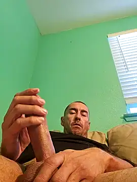 Snapshot of Pumpndeep chatting on 01-15-25, 08:05 Pumpndeep online show from 01-15-25, 08:05