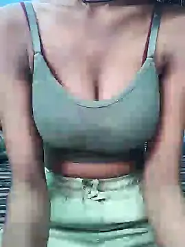 Snapshot of Anarkali900 chatting on 01-13-25, 06:49 Anarkali900 online show from 01-13-25, 06:49