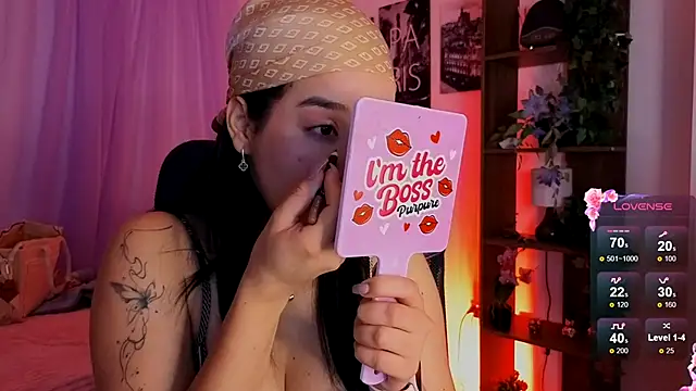 Snapshot of emilyrouxe chatting on 10-15-25, 03:45 emilyrouxe online show from 10-15-25, 03:45