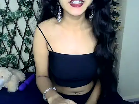 SUZY FROMUS online show from 01-18-25, 02:36