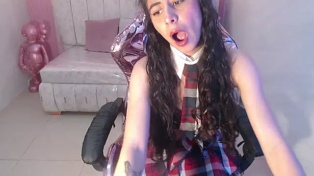 Snapshot of paris_sub1_ chatting on 03-05-25, 08:10 paris sub1 online show from 03-05-25, 08:10