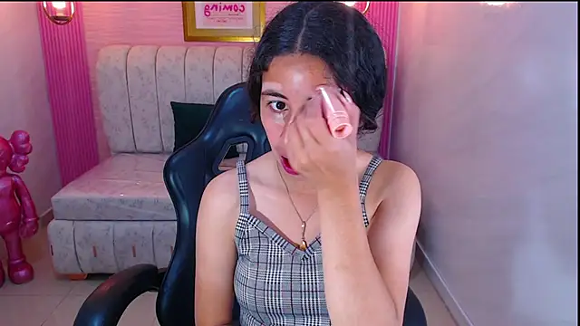 Snapshot of paris_sub1_ chatting on 09-12-25, 12:49 paris sub1 online show from 09-12-25, 12:49