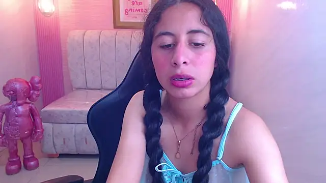 Snapshot of paris_sub1_ chatting on 10-11-25, 12:58 paris sub1 online show from 10-11-25, 12:58